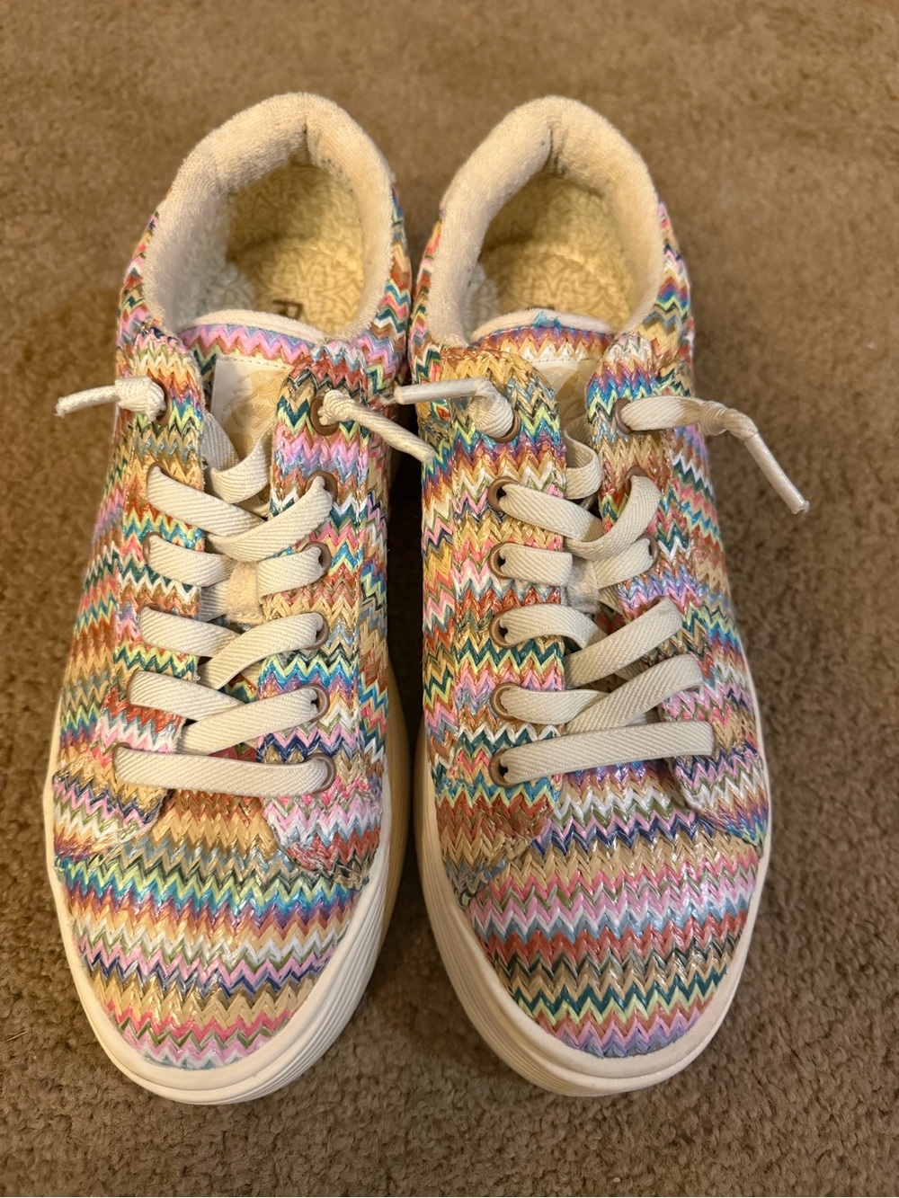 Roxy Multicolor Zigzag Knit Sneakers in Pink, Blue, Green
